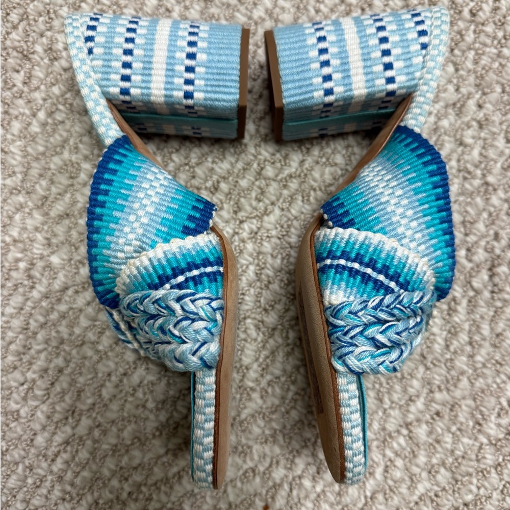 Antolina woven sandals - Picture 2 of 9